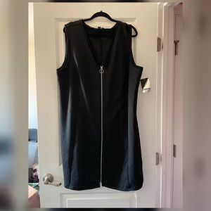 Cute black zipper dress